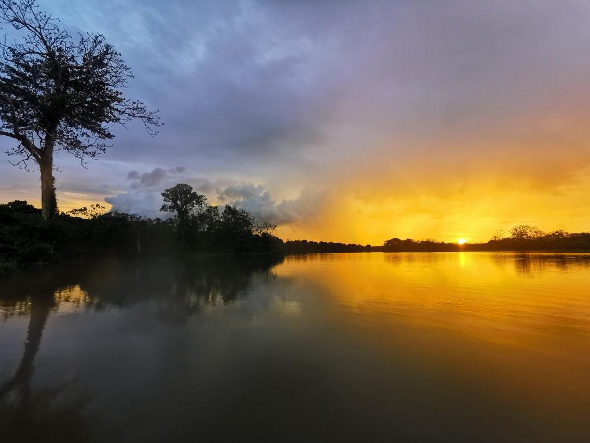 Grand Amazon Lodge And Tours Paraiso Екстер'єр фото